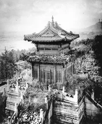 Baoyun-bronsepaviljongen i sommerpalasset, Beijing, ca. 1867-72